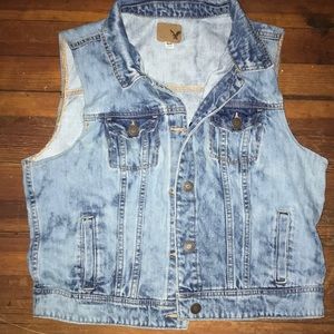 American Eagle vest.